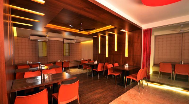 Hotel Opal Kolhapur Esterno foto