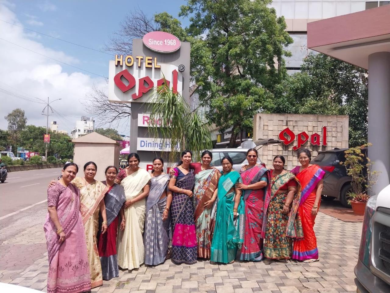 Hotel Opal Kolhapur Esterno foto