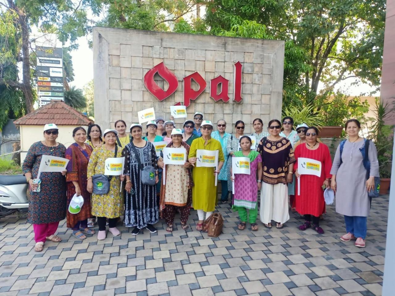 Hotel Opal Kolhapur Esterno foto