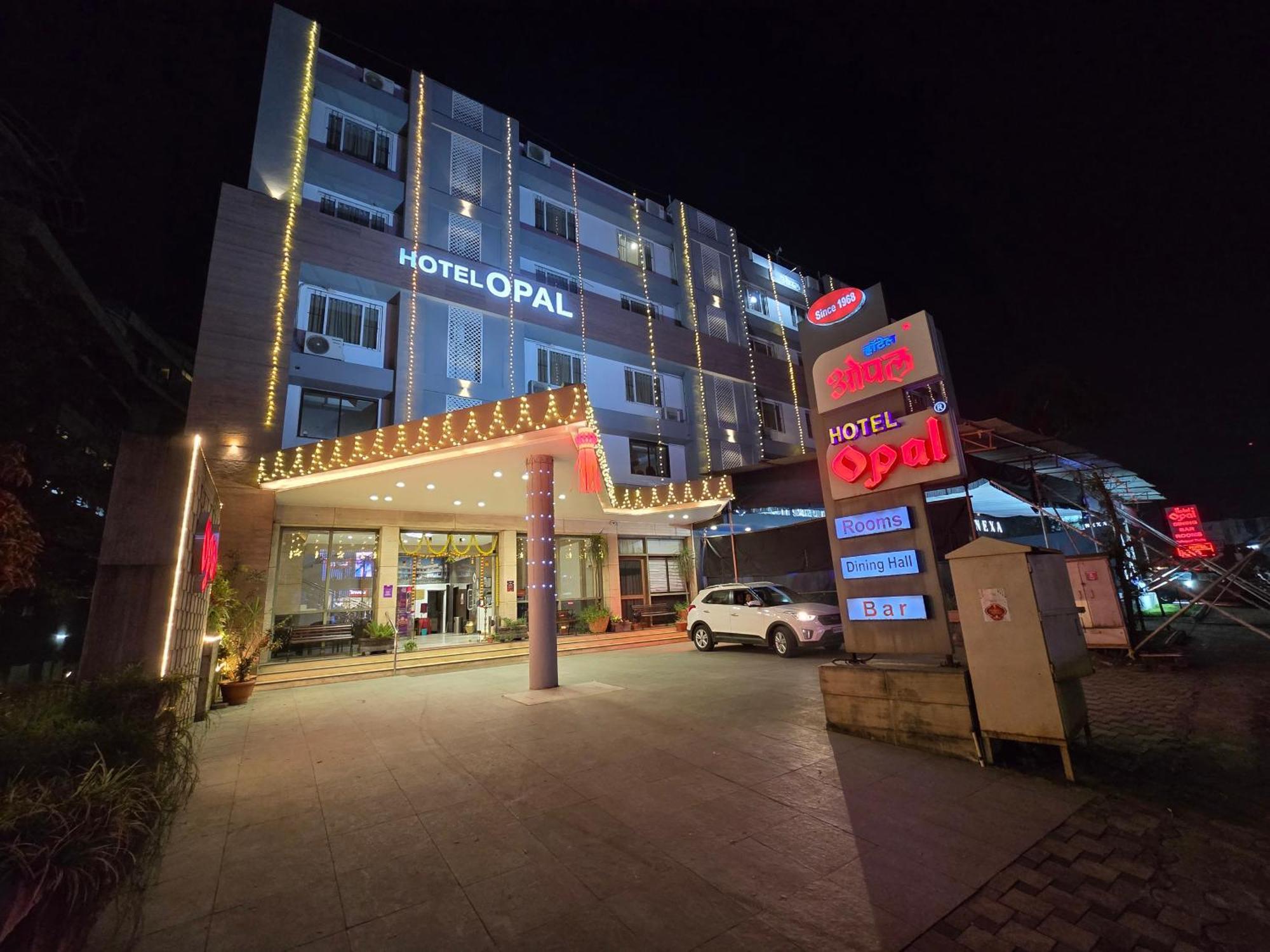 Hotel Opal Kolhapur Esterno foto