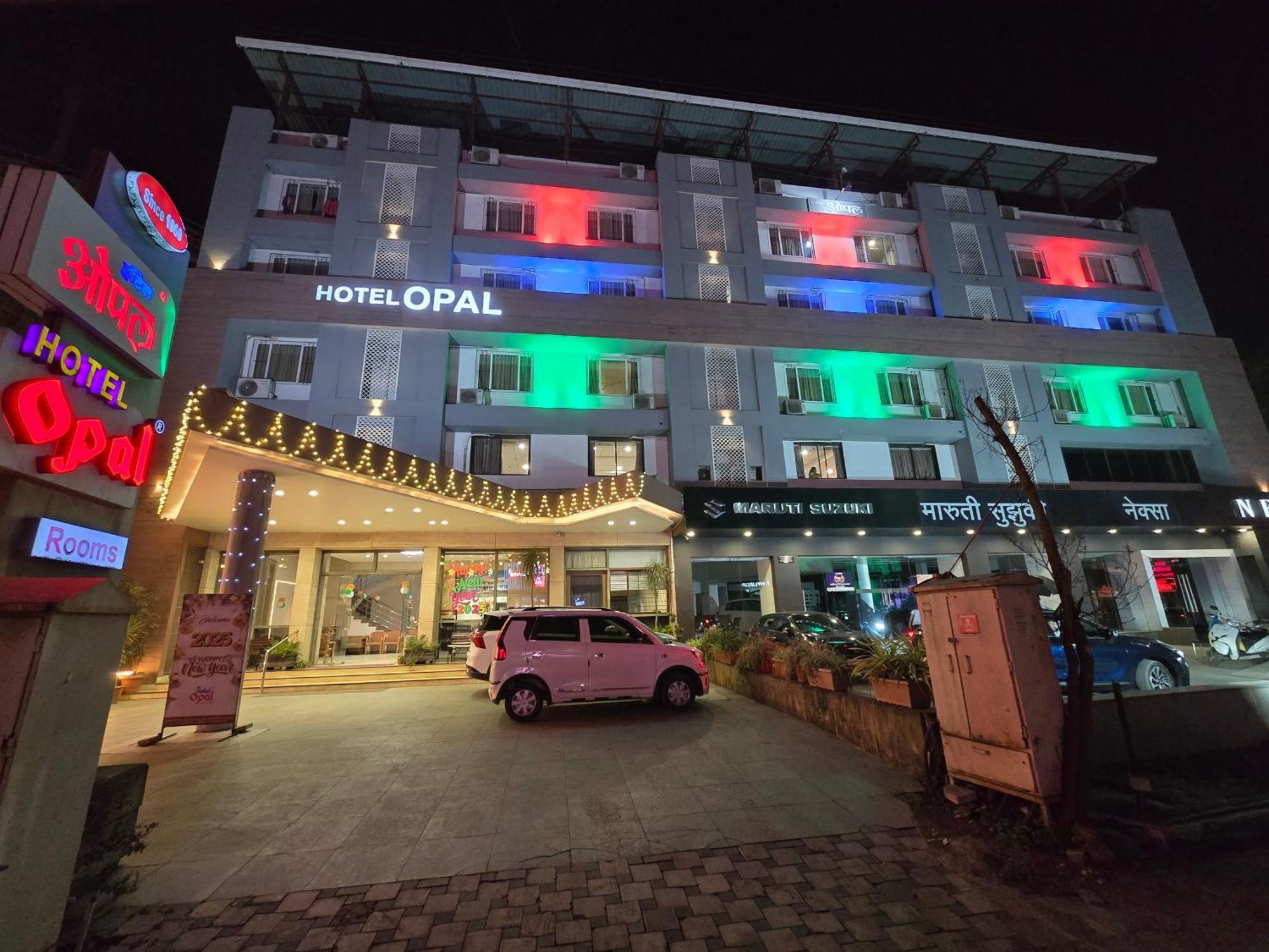 Hotel Opal Kolhapur Esterno foto