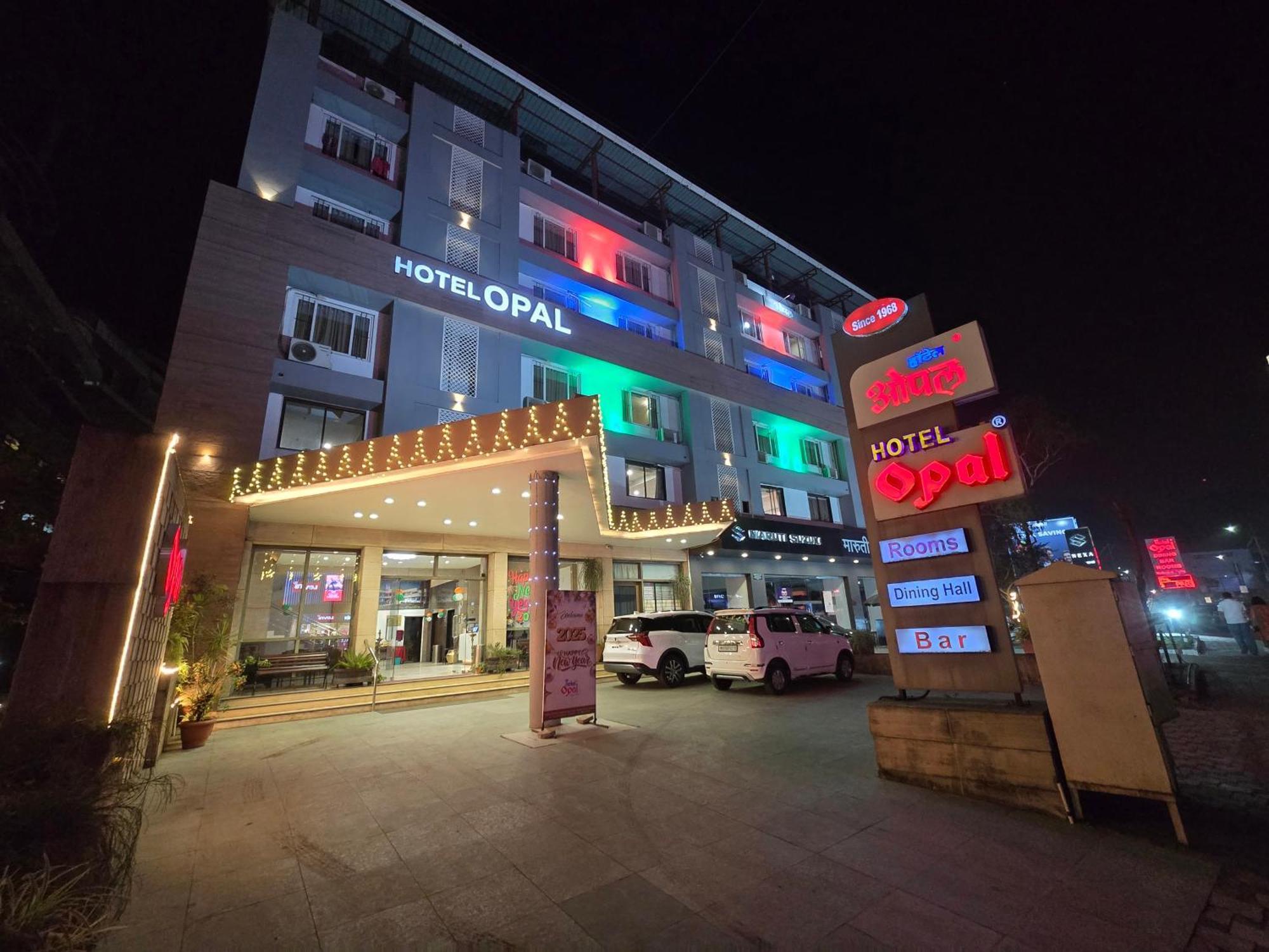 Hotel Opal Kolhapur Esterno foto